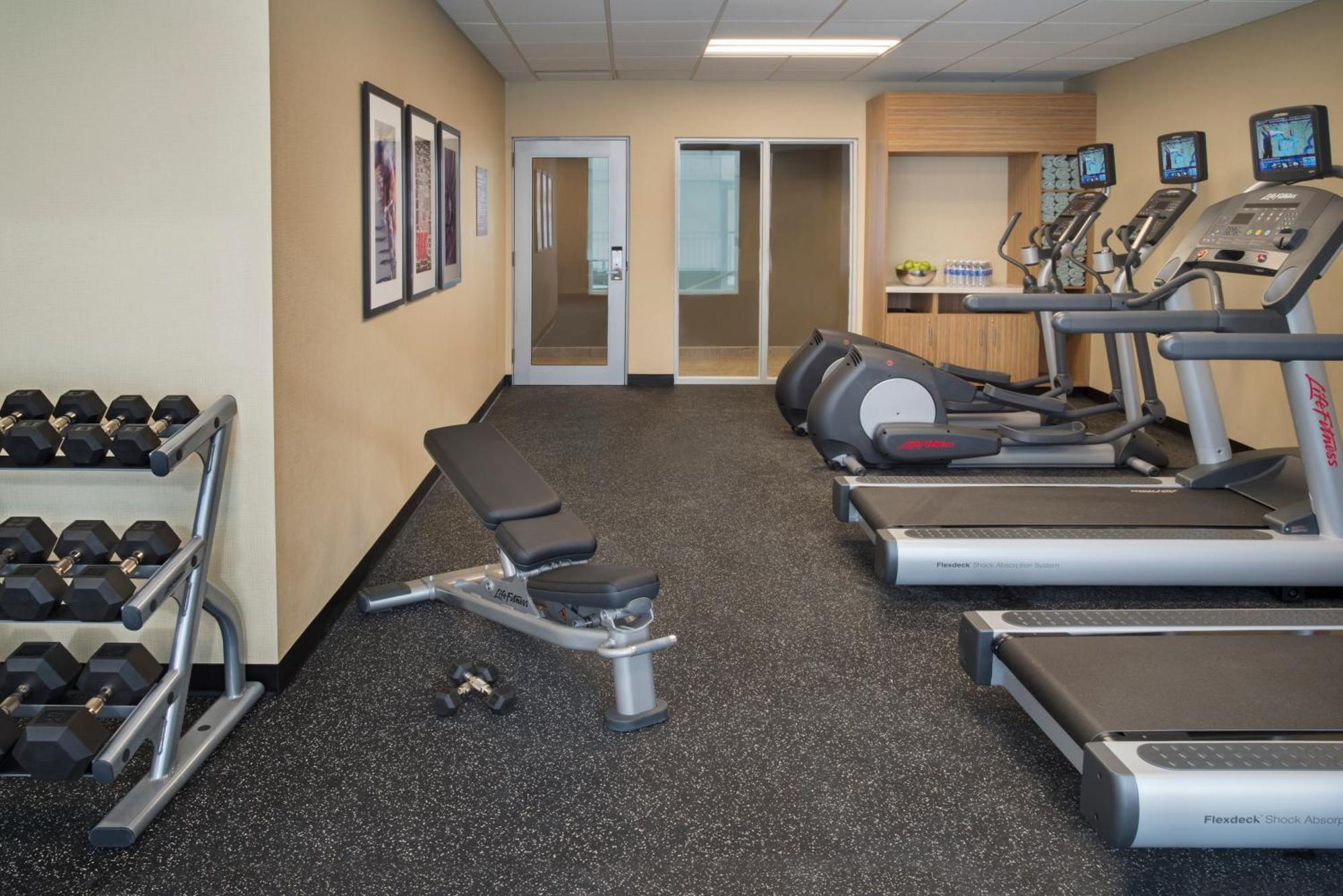 Towneplace Suites By Marriott Ottawa Kanata Exterior foto